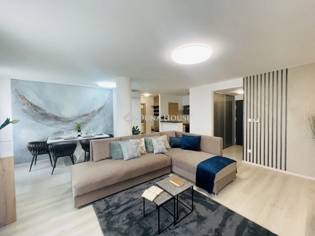 c3-2-name c2-19-name, Debrecen, Belváros