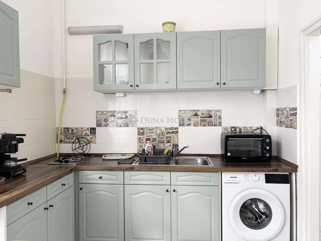 c3-1-name c2-19-name, Debrecen, Belváros, Pásti utca