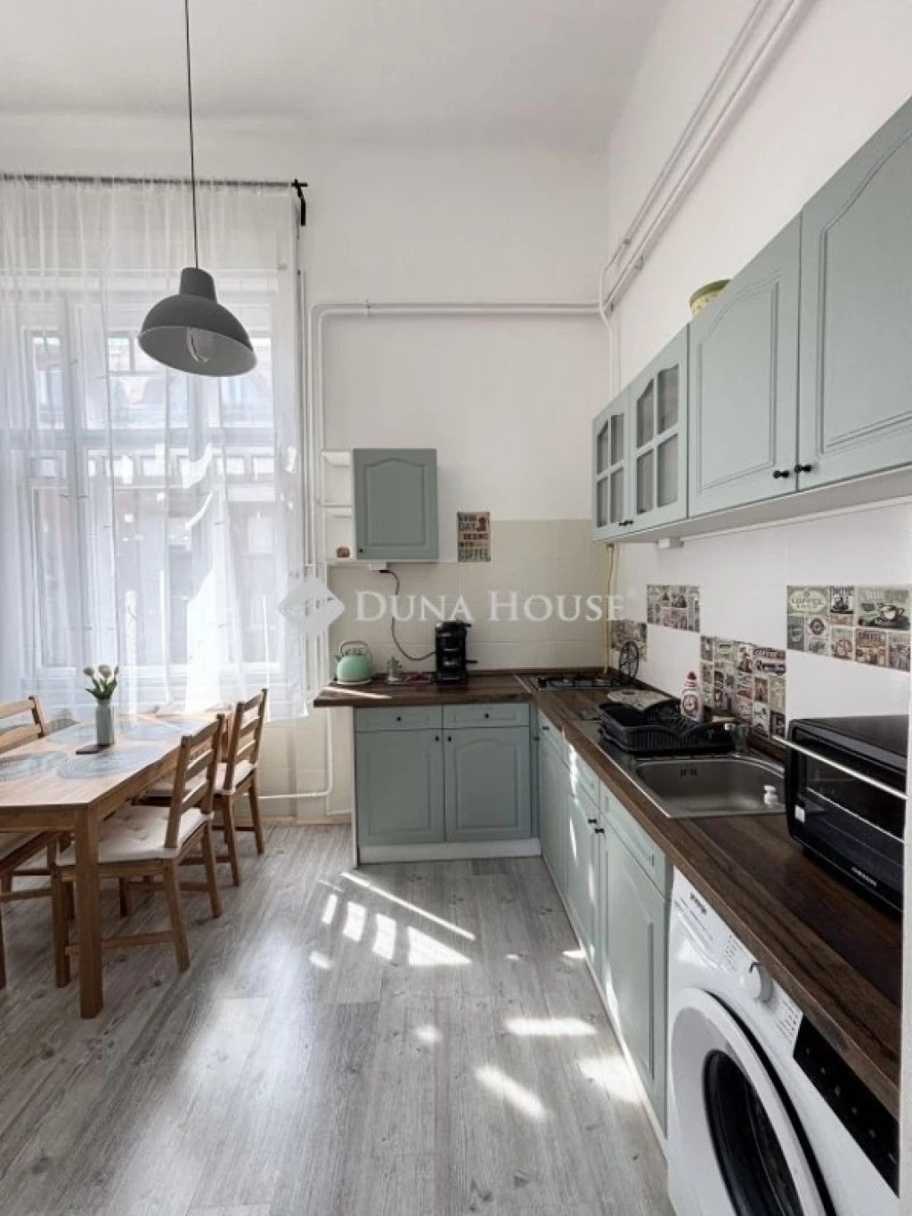 c3-1-name c2-19-name, Debrecen, Belváros