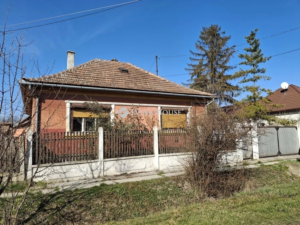 Biharkeresztes sürgősen eladó családi ház!
