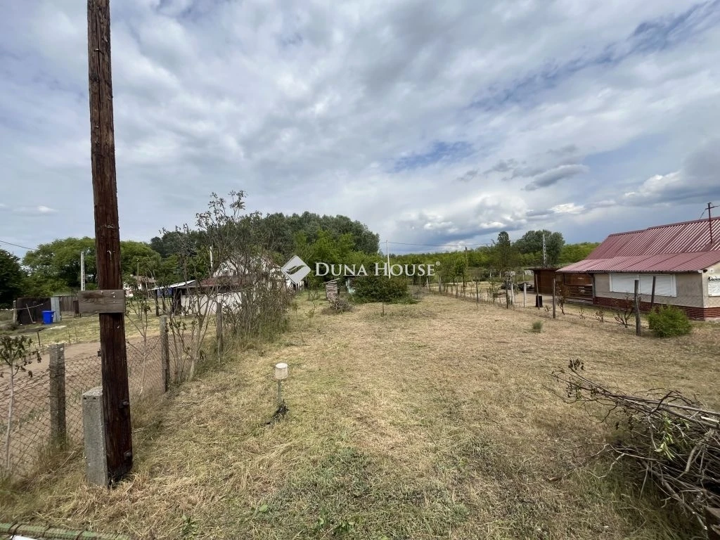 c3-1-name c2-84-name, Debrecen, Gáspár György-kert