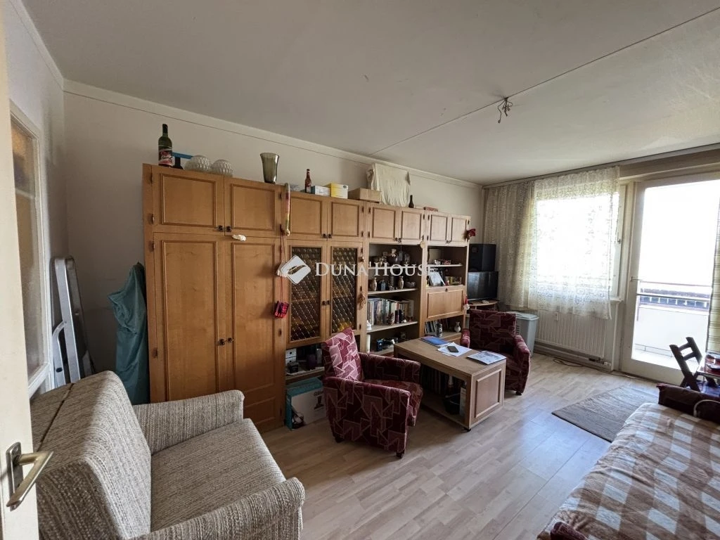 Eladó lakás, Debrecen