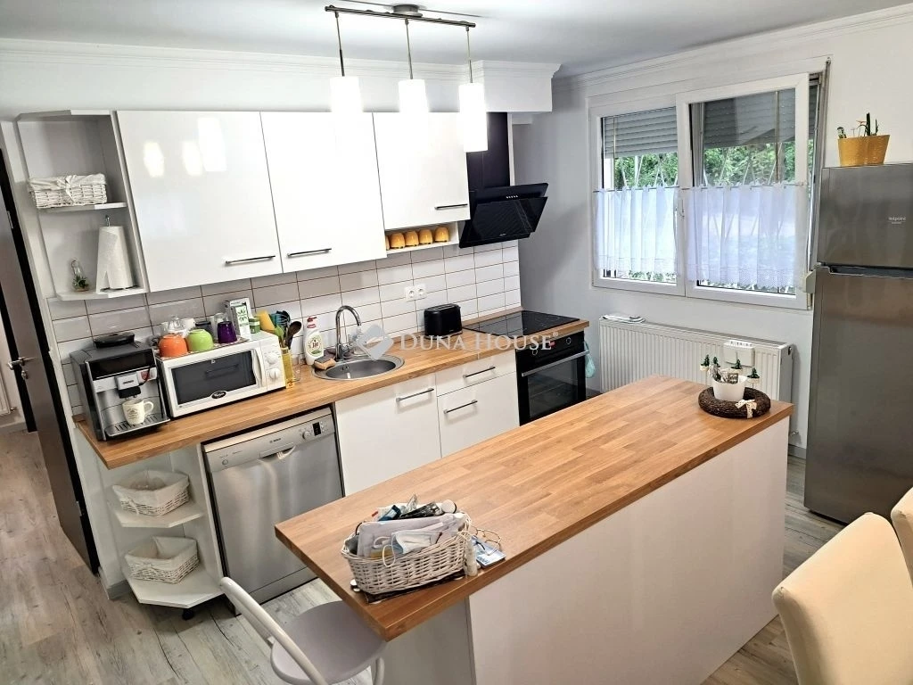 Eladó lakás, Debrecen