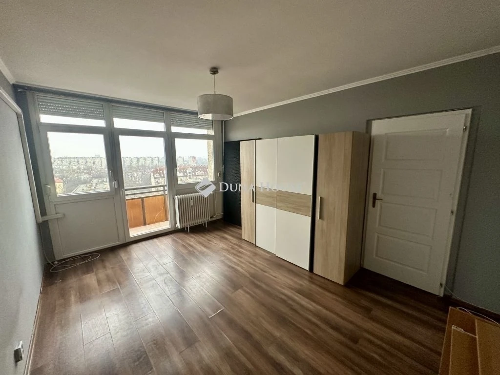 3 szobás teljes körűen felújított, 71nm-es lakás