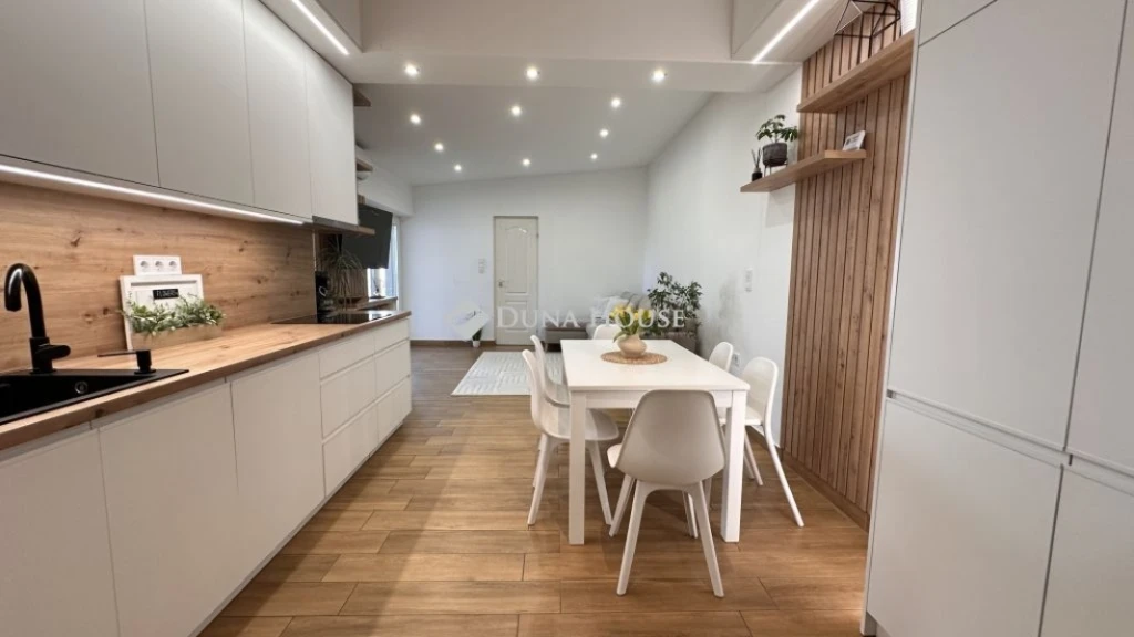 c3-1-name c2-1-name, Debrecen, Biharikert