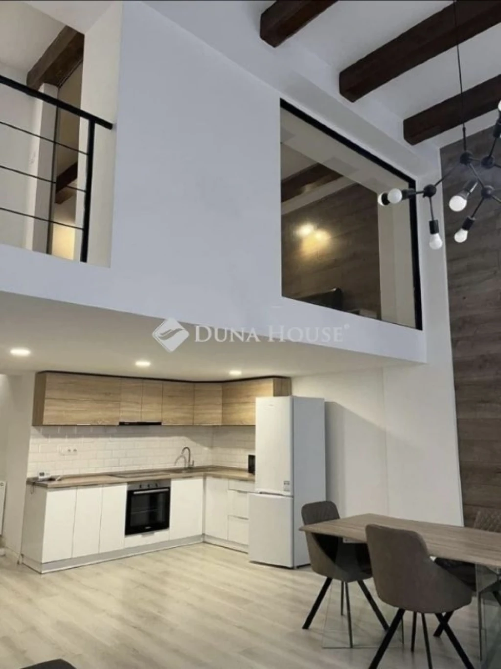 Eladó lakás, Debrecen