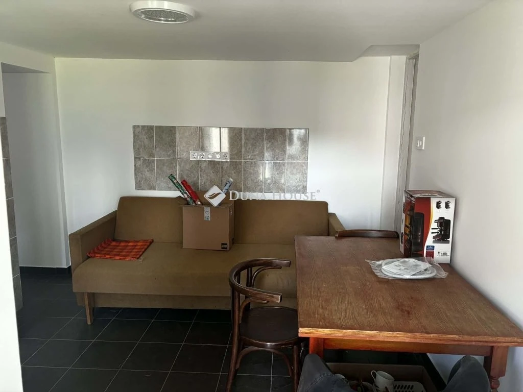 Eladó ház, Püspökladány