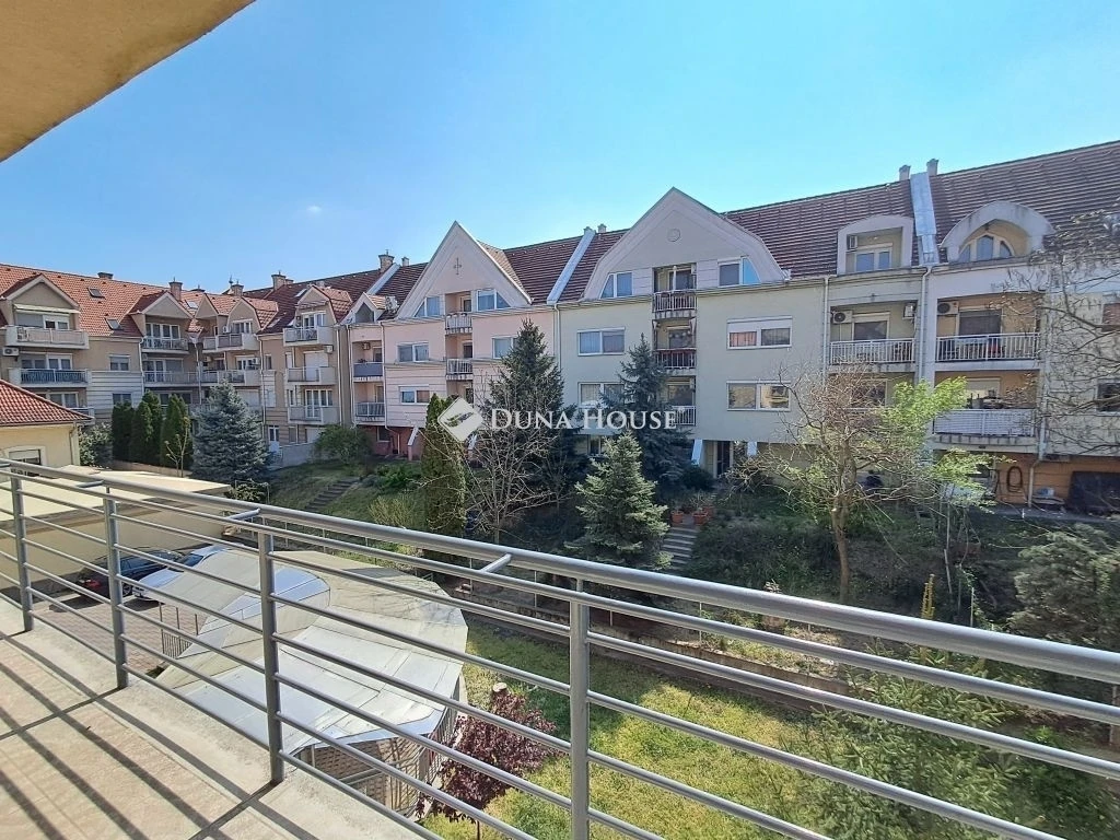 c3-1-name c2-19-name, Debrecen, Belváros