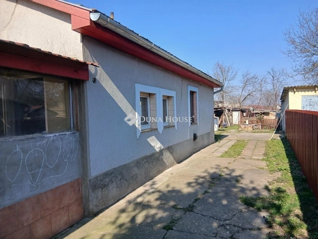 NAgy Sándor telepen 79 nm-es felújítandó családiház