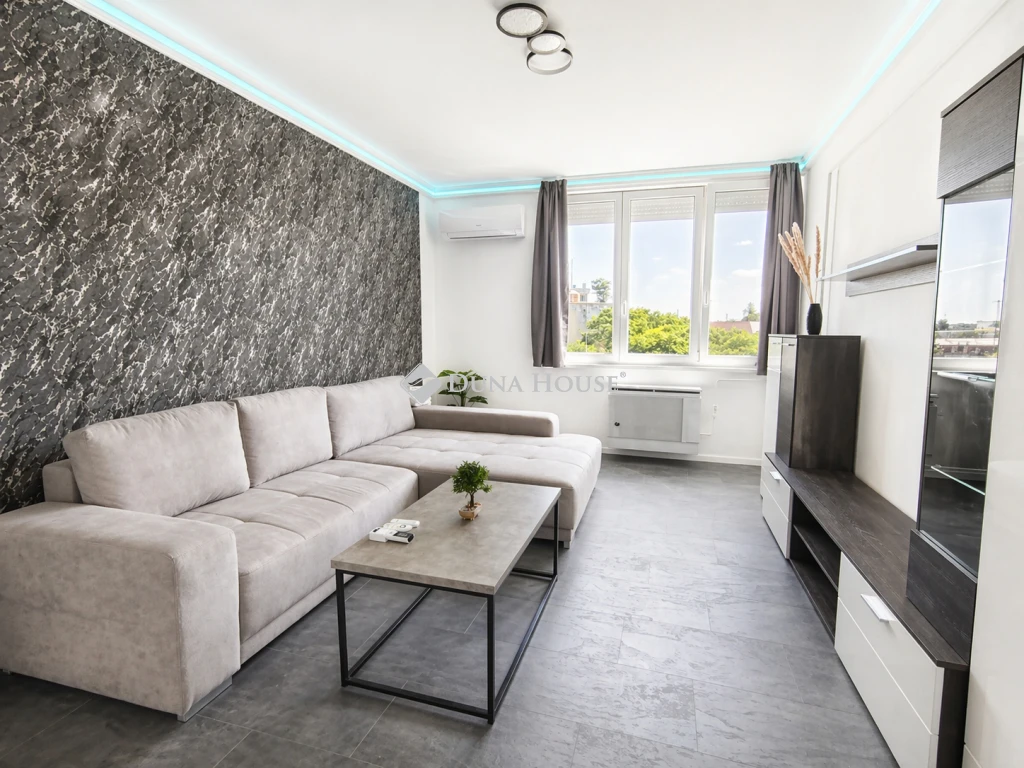 Belvárosi 56 nm-es KIADÓ lakás