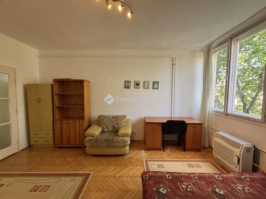 c3-1-name c2-19-name, Debrecen, Sestakert