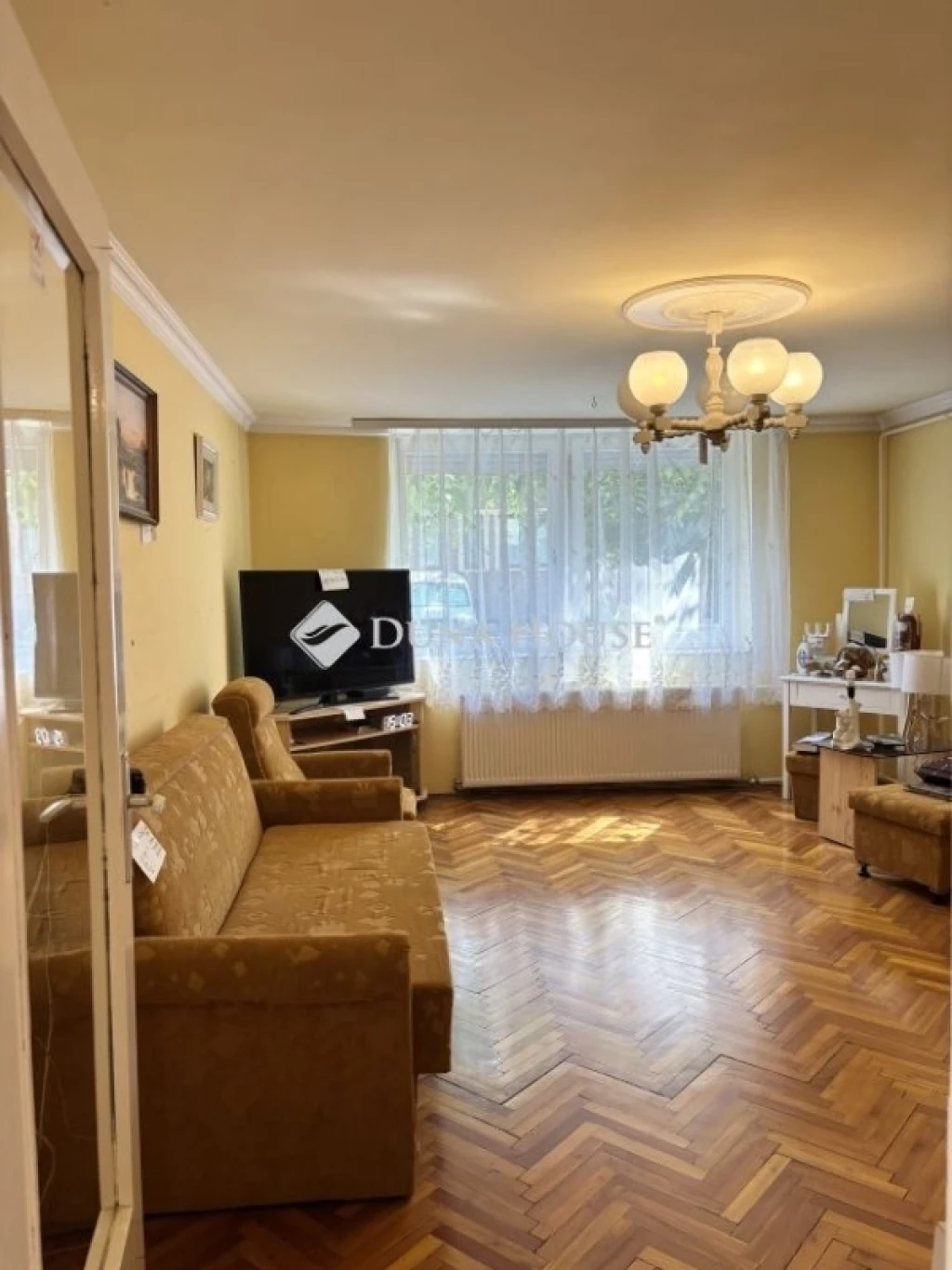 c3-1-name c2-1-name, Debrecen, Homok utca