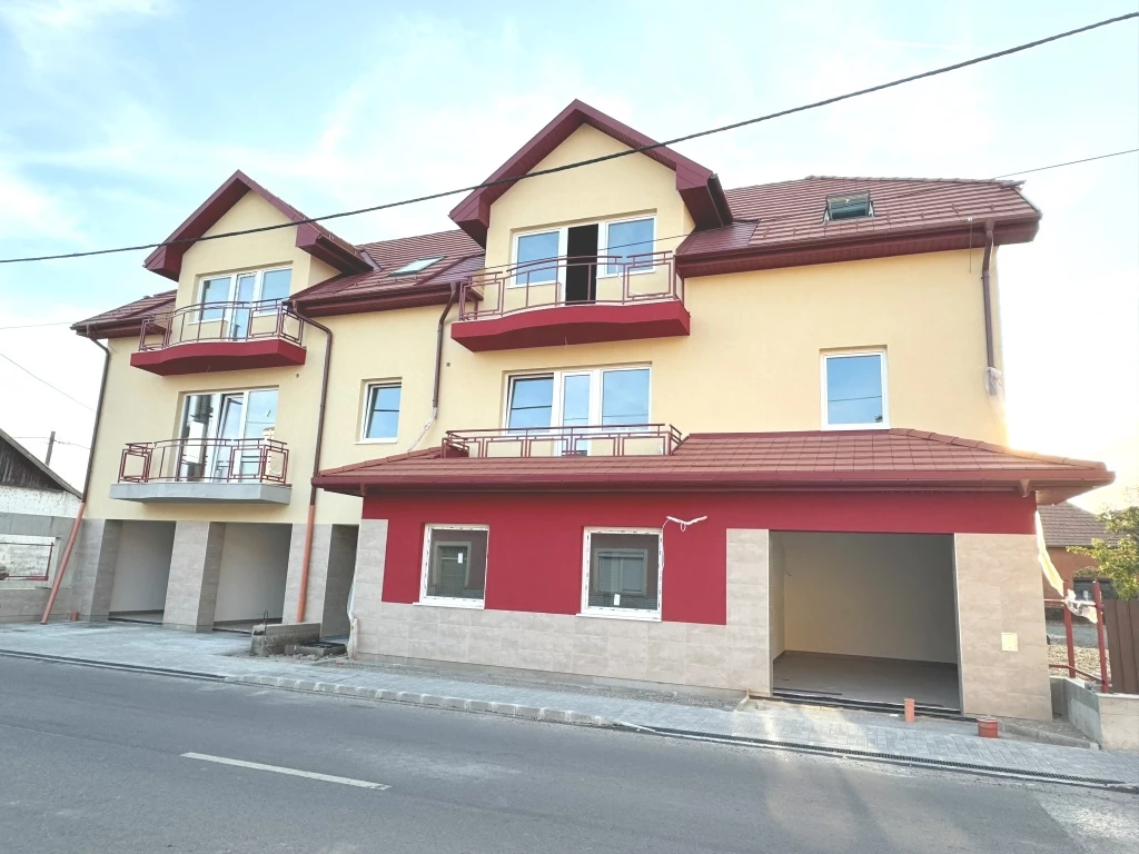 For sale brick flat, Tiszafüred, Belváros