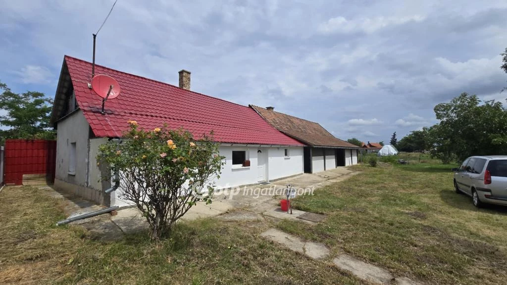 c3-1-name c2-1-name, Nádudvar