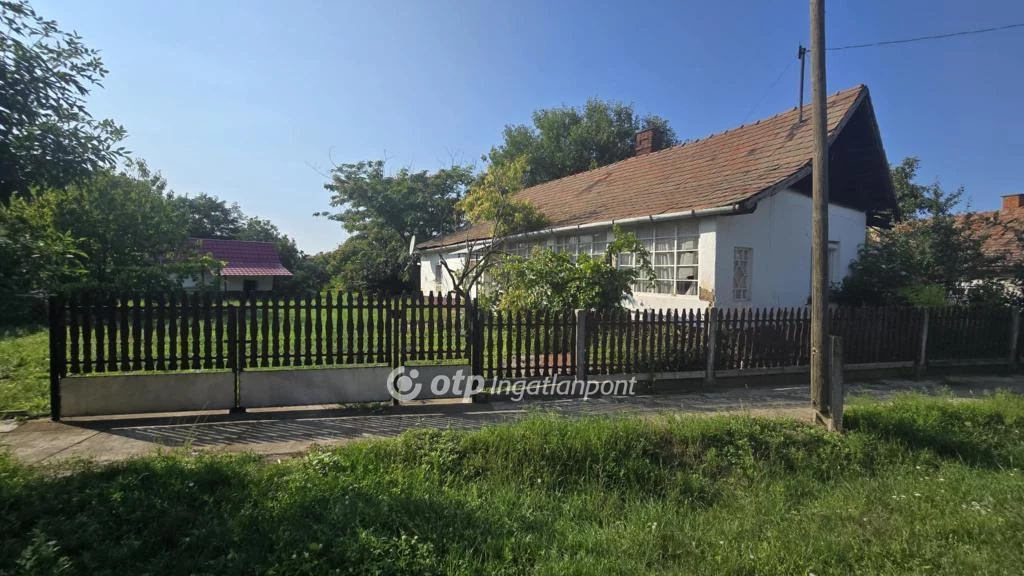 Eladó Ház, Nádudvar