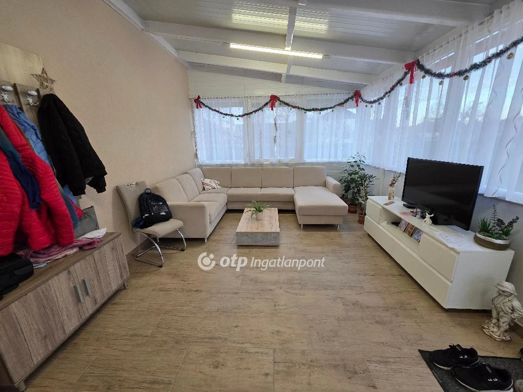 c3-1-name c2-1-name, Nagyhegyes