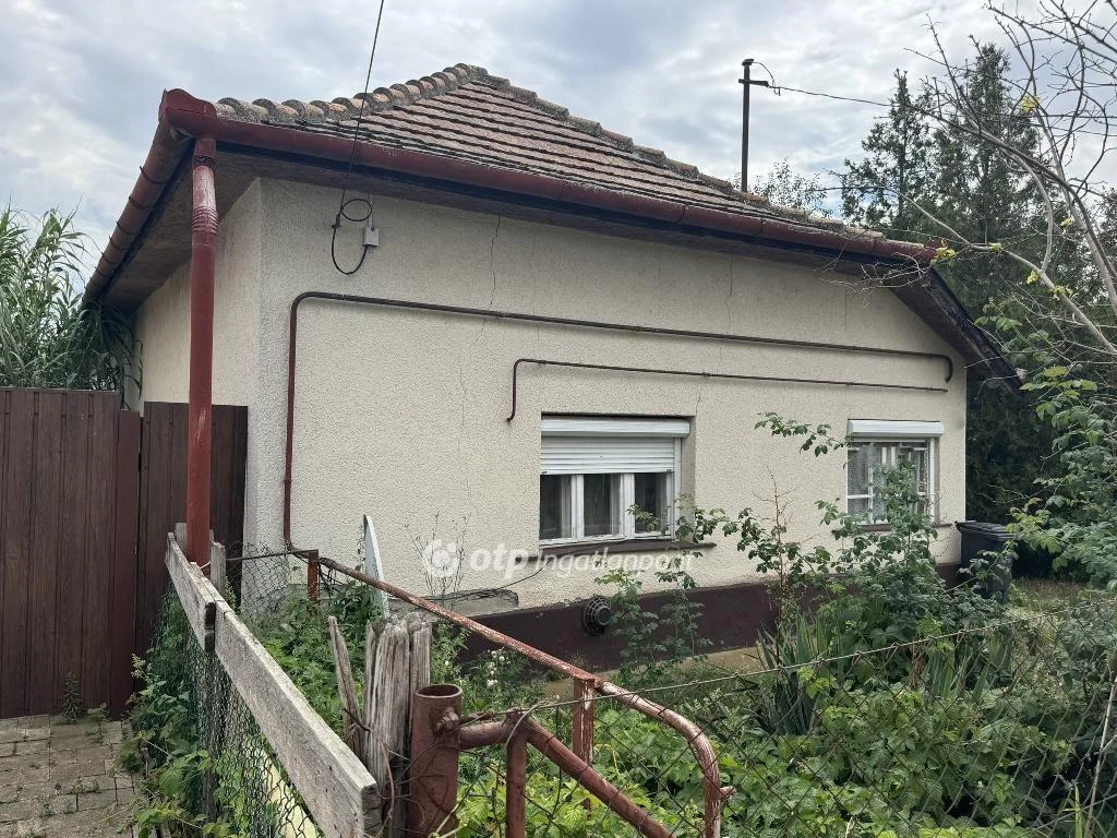 Eladó Ház, Tiszafüred