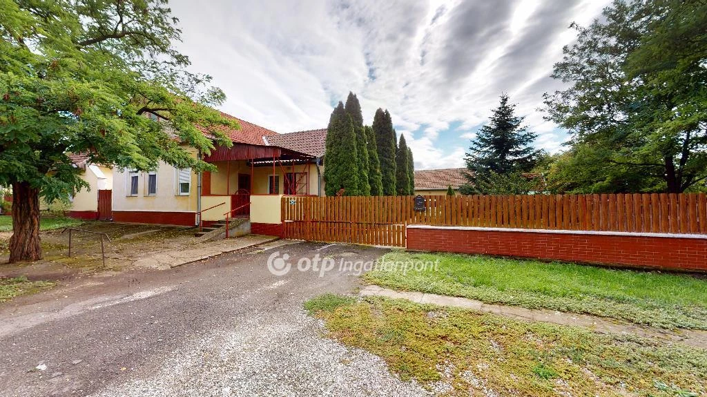 c3-1-name c2-1-name, Tiszanána