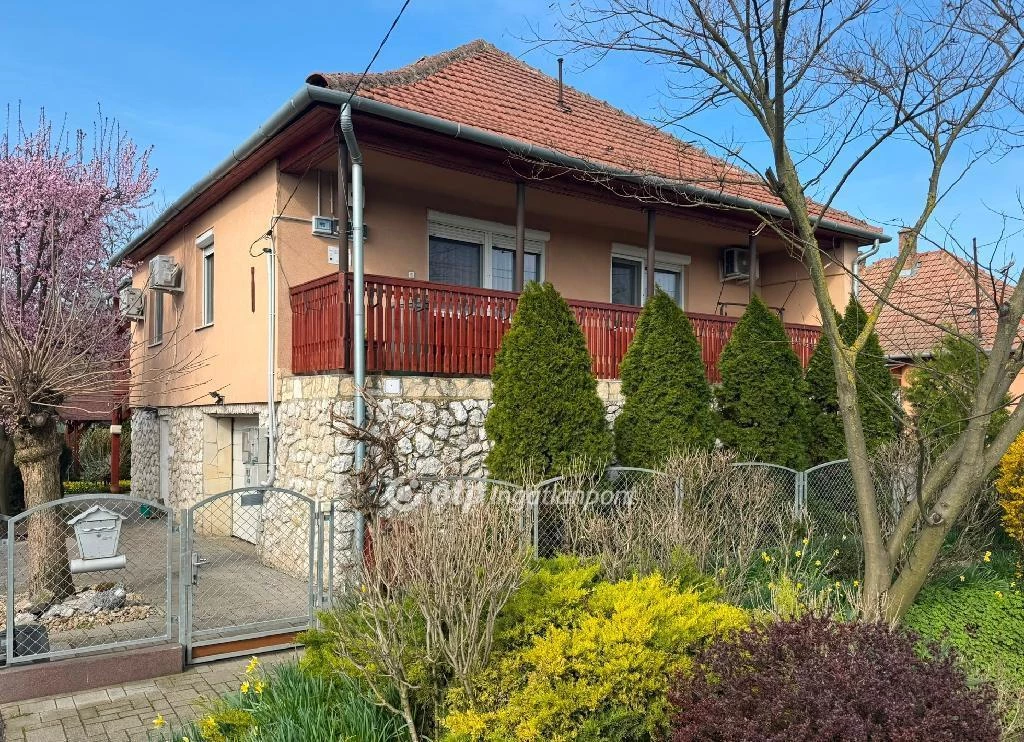 c3-1-name c2-1-name, Poroszló