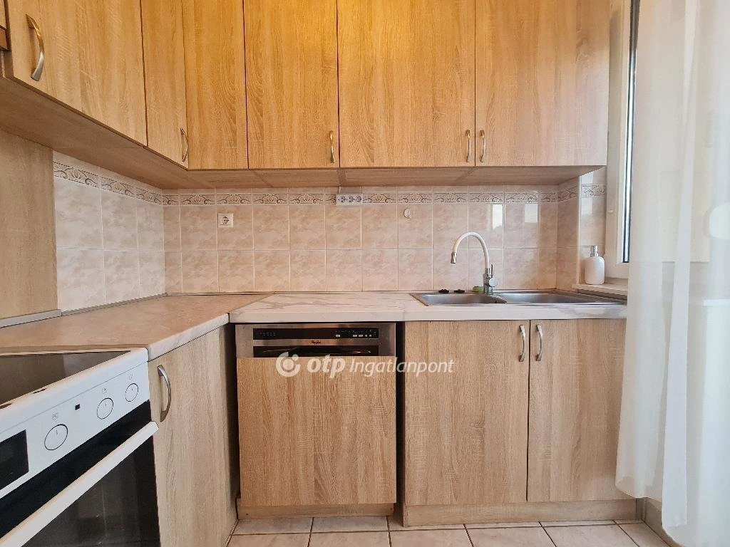 c3-1-name c2-19-name, Hajdúszoboszló