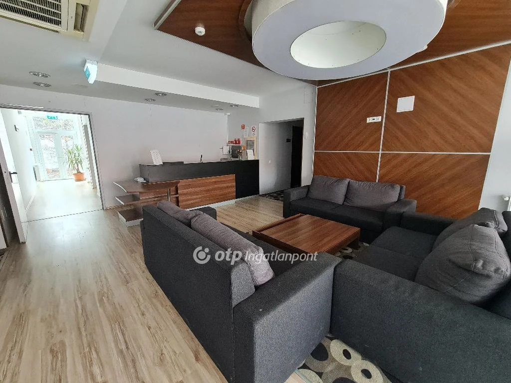 c3-1-name c2-19-name, Hajdúszoboszló