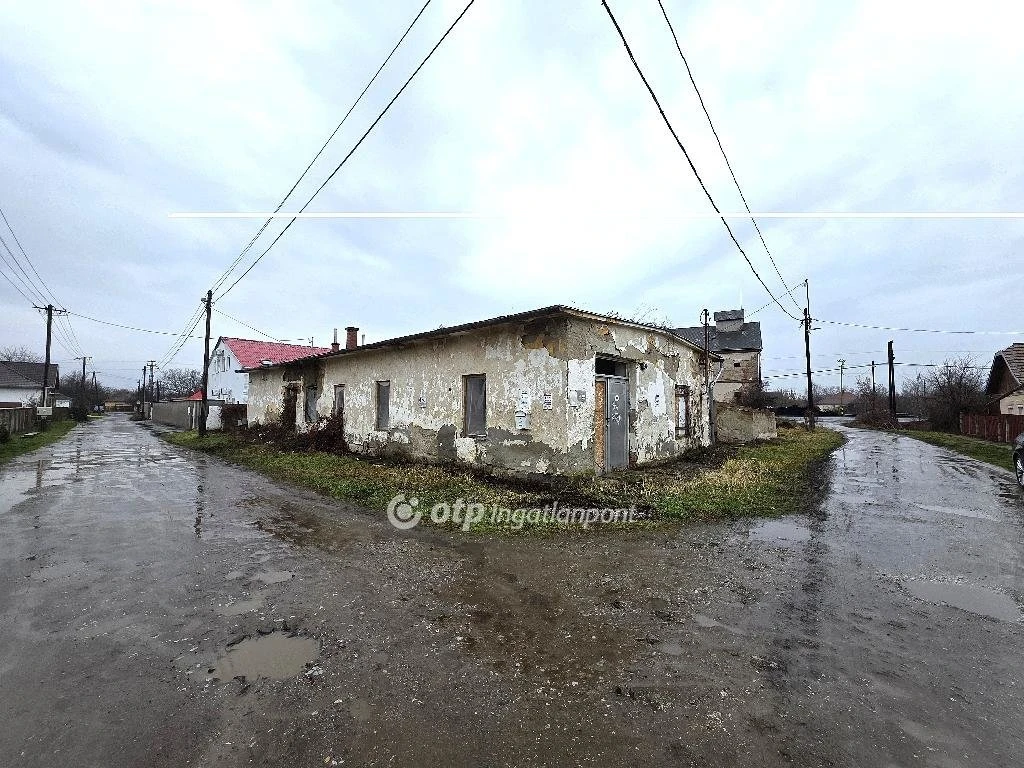 c3-1-name c2-50-name, Tiszafüred