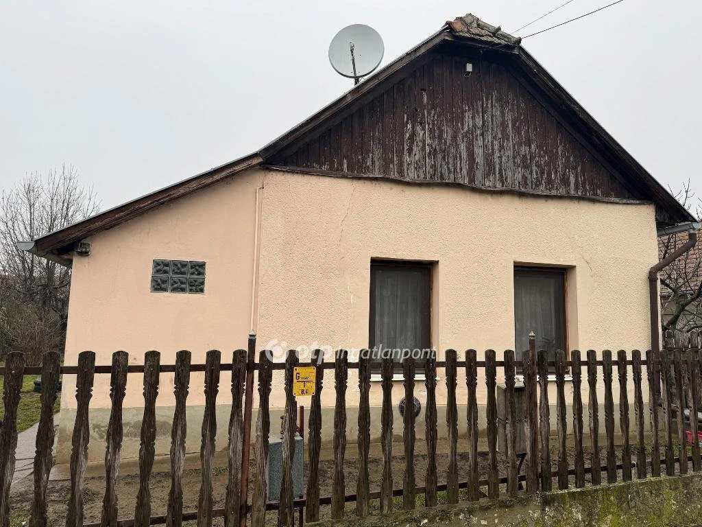 Eladó Ház, Tiszafüred