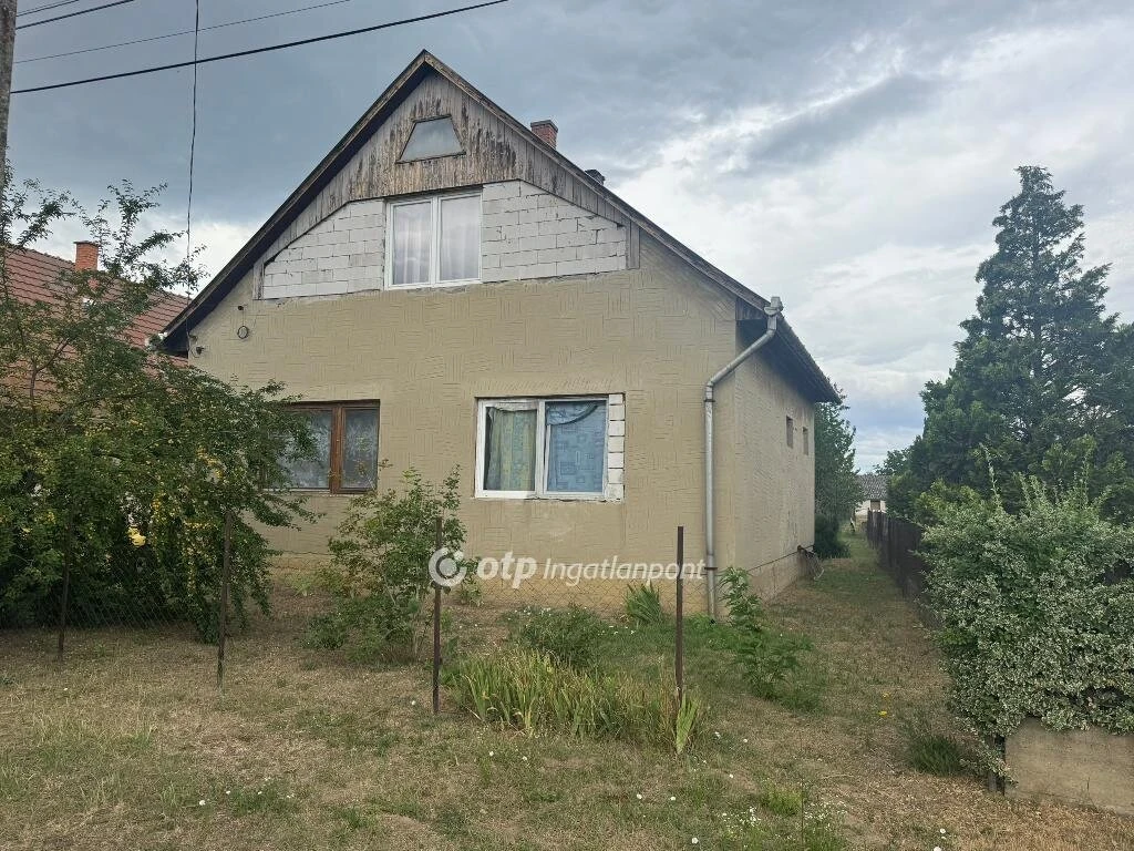 Eladó Ház, Tiszafüred
