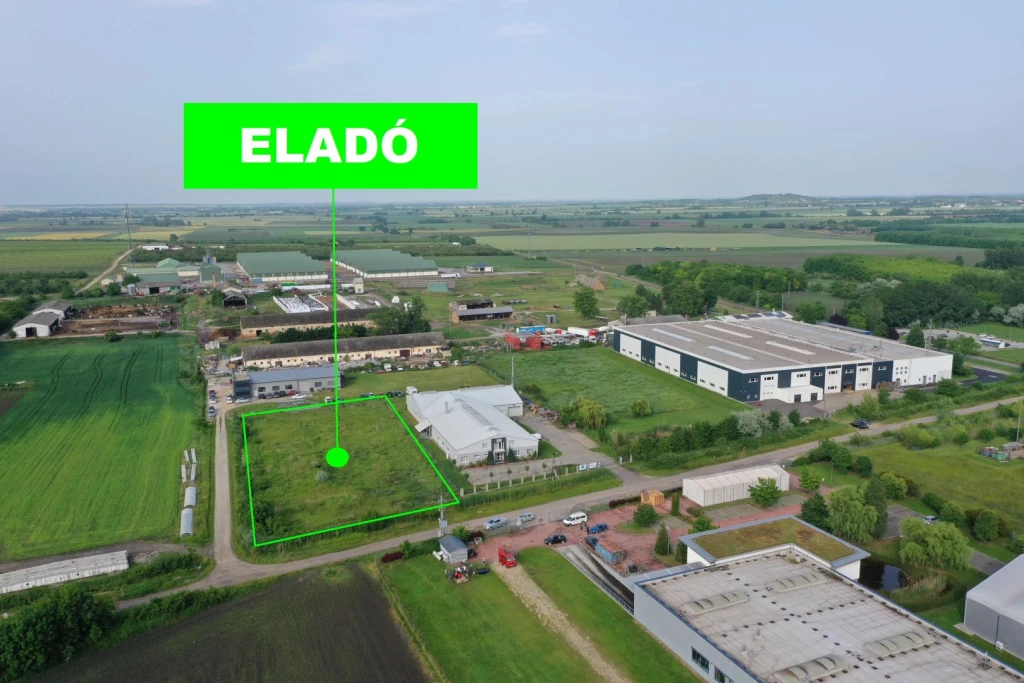 For sale industrial plot, Nyúl