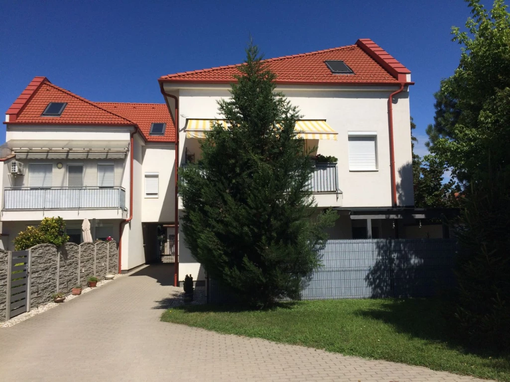 Eladó 60 m2 új építésű tégla lakás, Győr