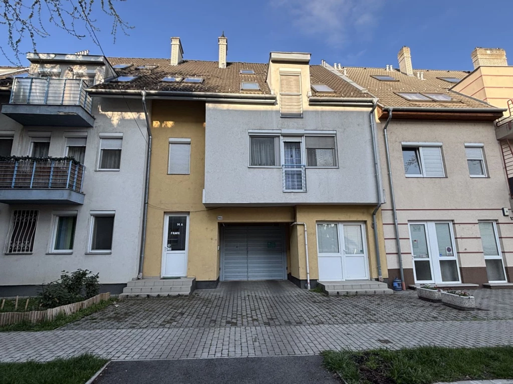 Eladó üzlethelyiség a Babits Mihály utcában