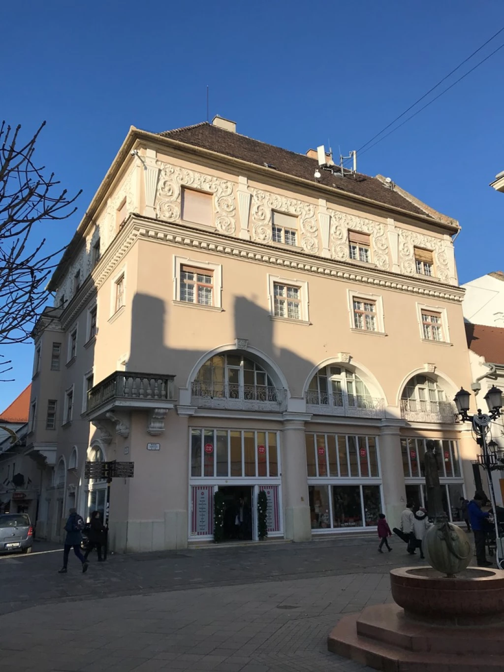 Kiadó 71 m2 tégla lakás, Győr