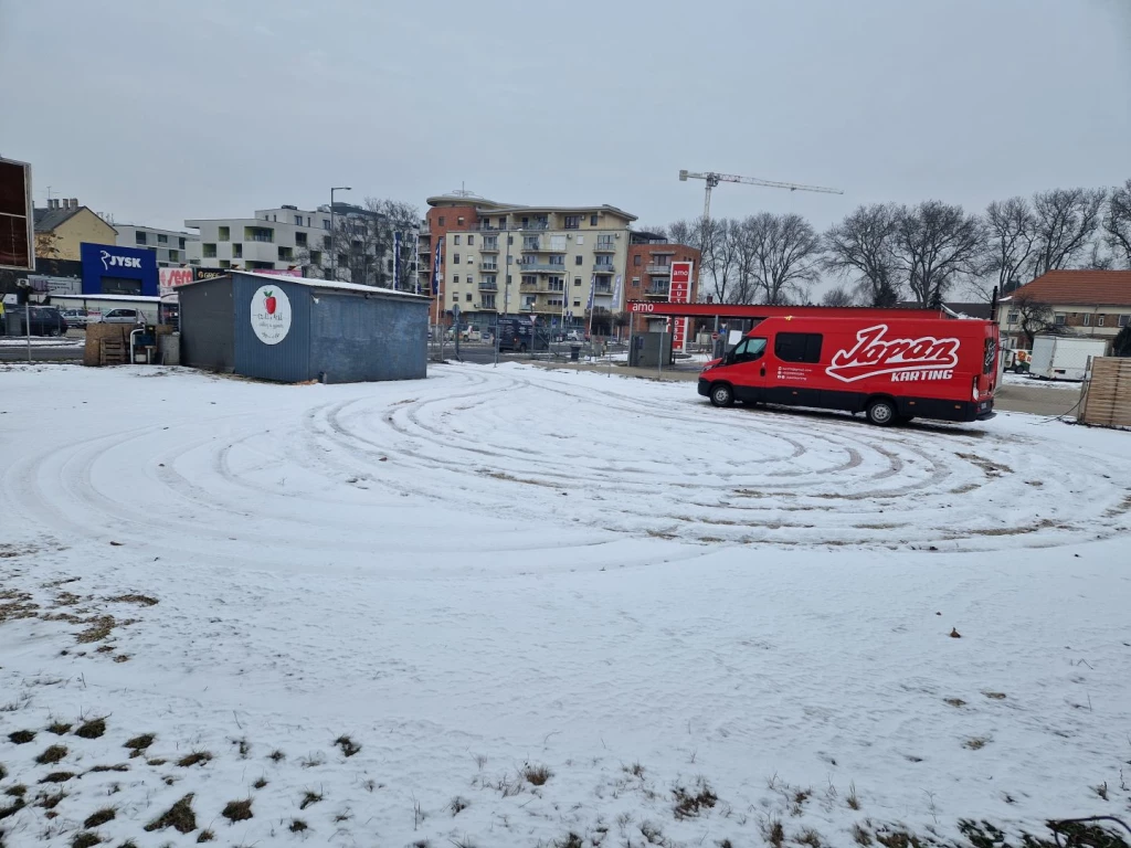 Győr- belváros 645m2-es telek kiadó.