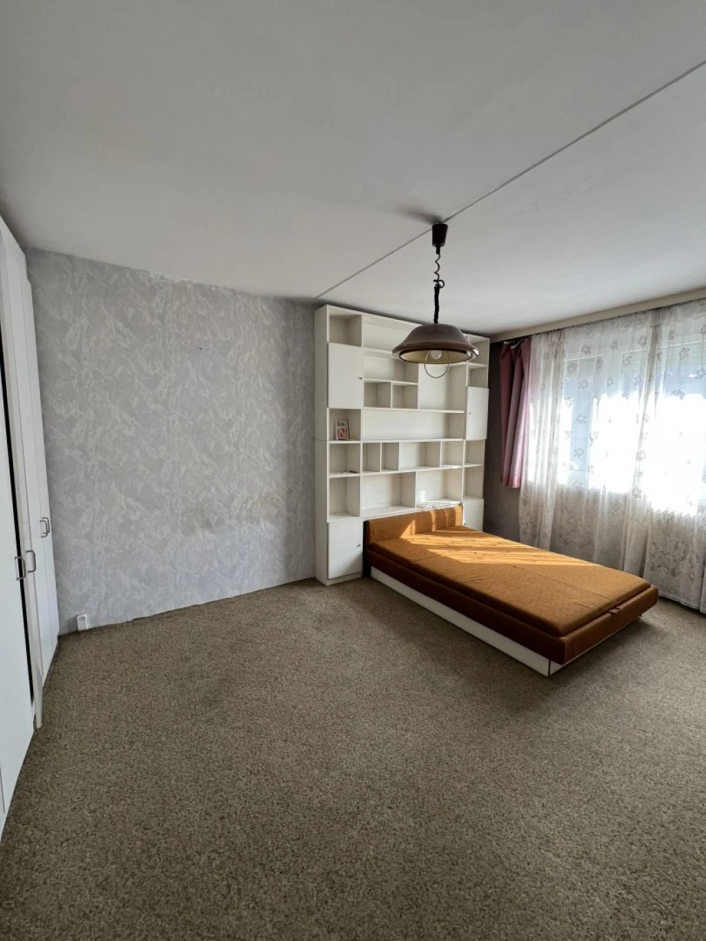 c3-1-name c2-20-name, Győr, Adyváros