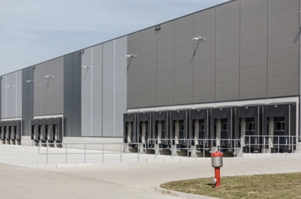 Modern „A” kategóriás raktár- és logisztikai csarnokok kiadók – Tatabánya/Környe Ipari Park