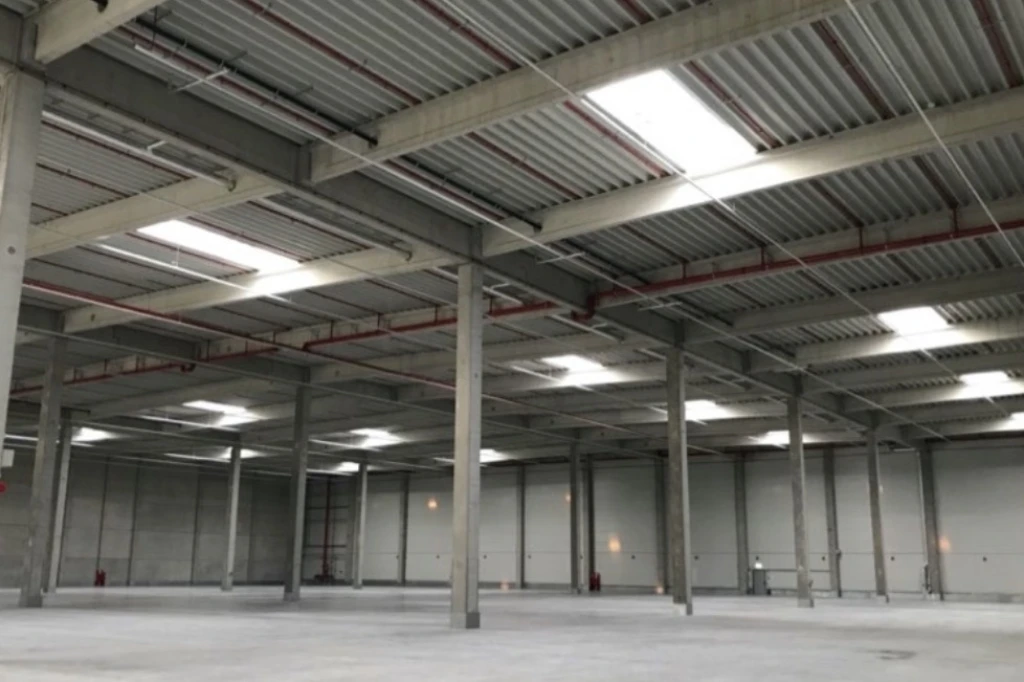 Modern „A” kategóriás raktár- és logisztikai csarnokok kiadók – Tatabánya/Környe Ipari Park