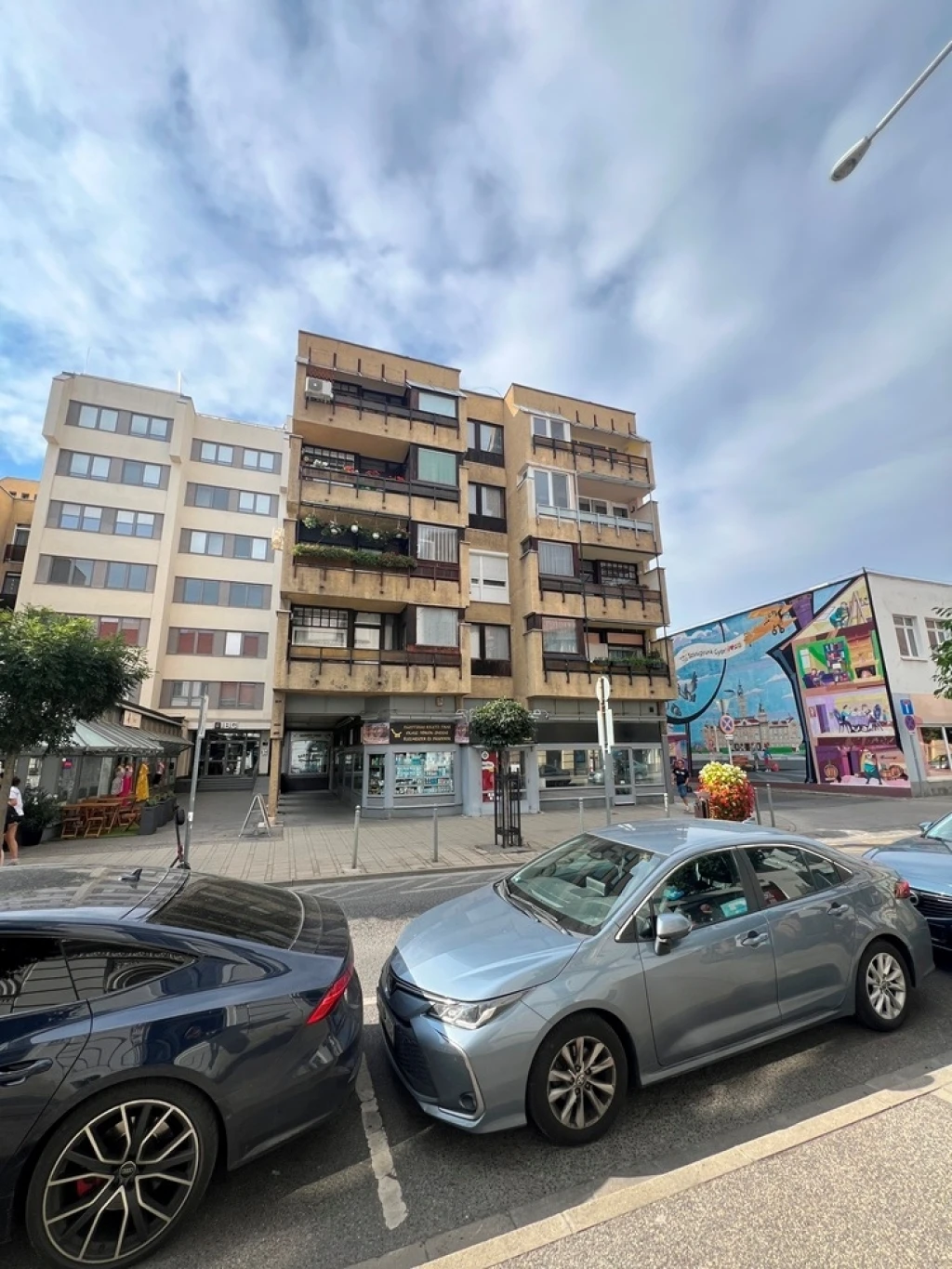 Kiadó 77 m2 tégla lakás, Győr