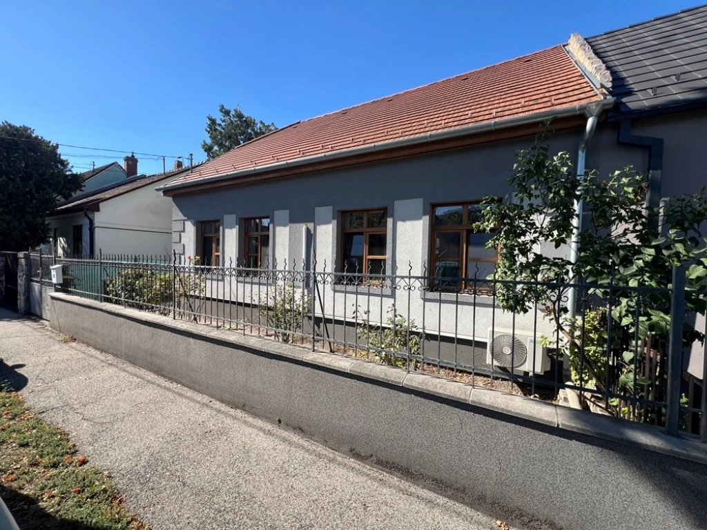 Kiadó 107 m2 családi ház, Győr