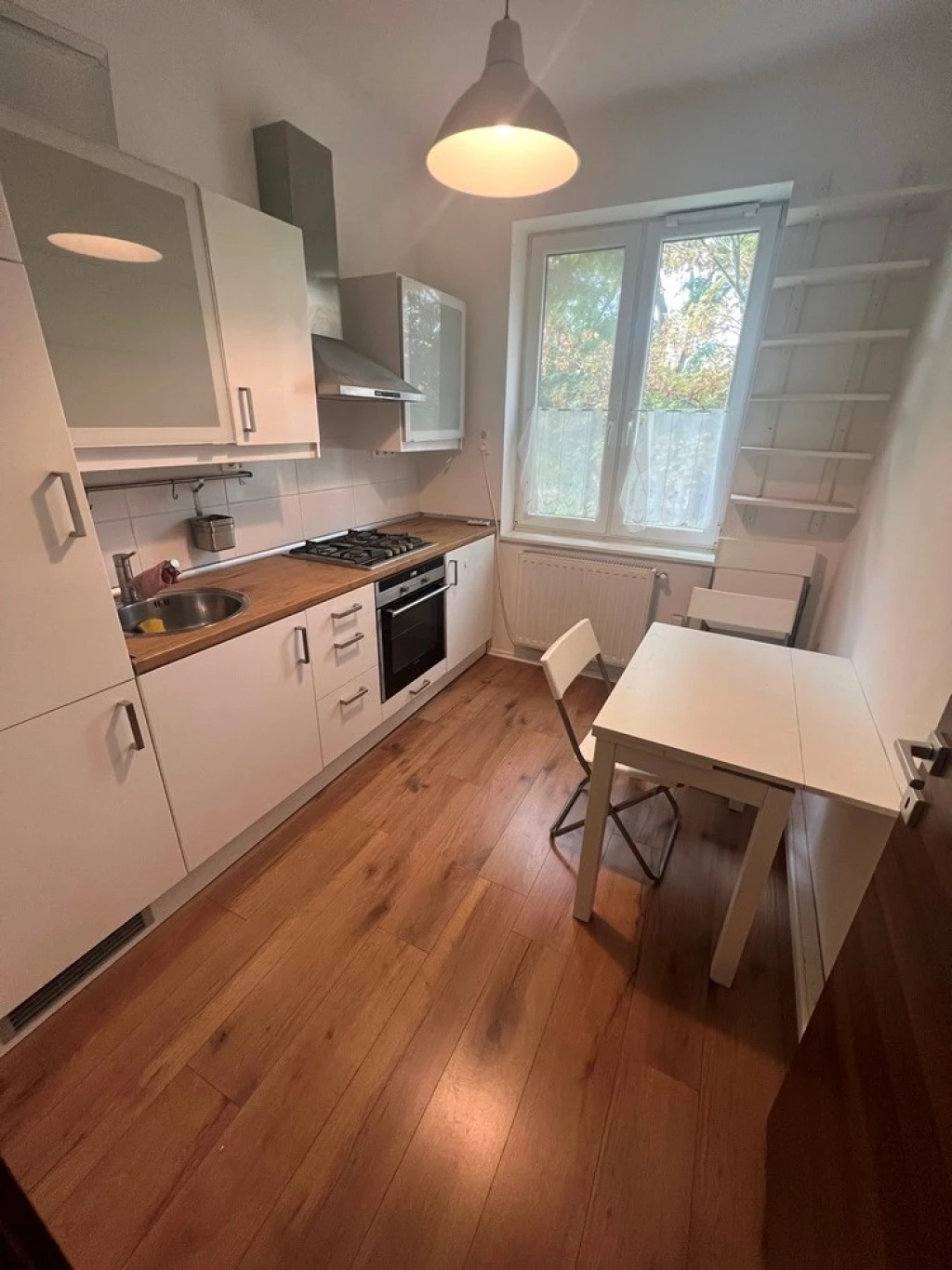 Kiadó 49 m2 tégla lakás, Győr
