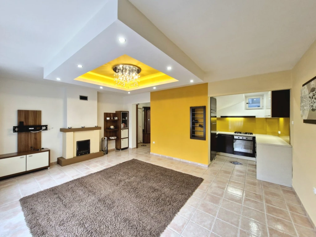 Eladó 85 m2 tégla lakás, Győr
