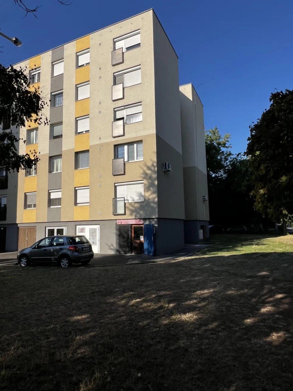 c3-1-name c2-20-name, Győr, Győrszabadhegy