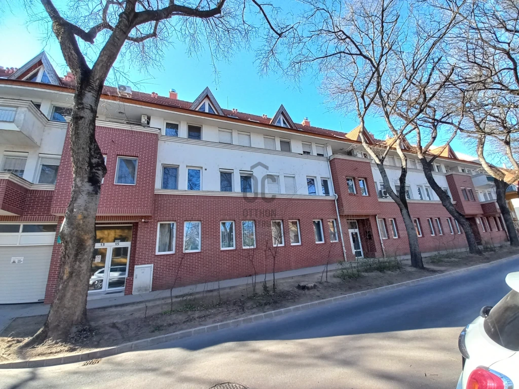 Kiadó téglalakás, Debrecen, Belváros