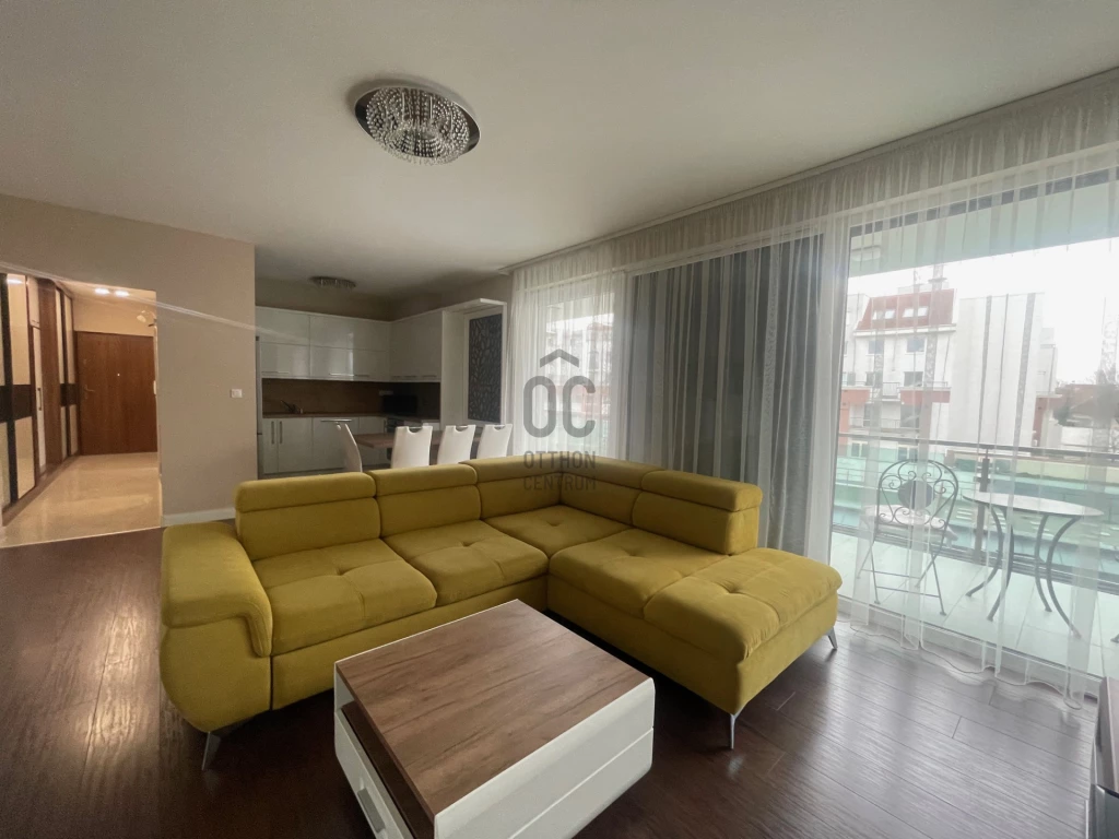 Kiadó téglalakás, Debrecen, Belváros