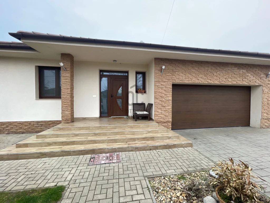 Eladó családi ház, Debrecen, Nagybánya lakópark