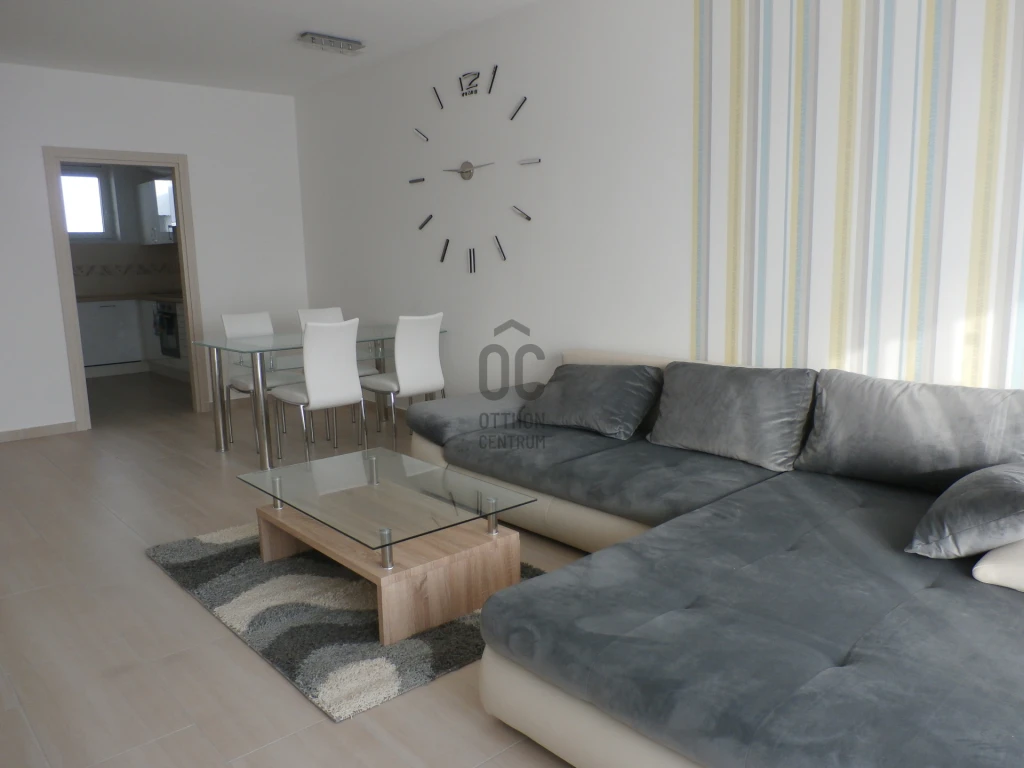 c3-2-name c2-19-name, Debrecen, Belváros