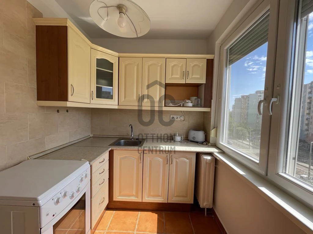 Kiadó téglalakás, Debrecen, Sestakert