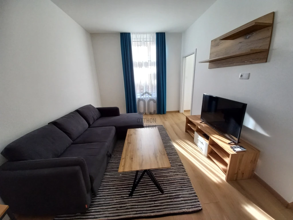 Kiadó téglalakás, Debrecen, Belváros