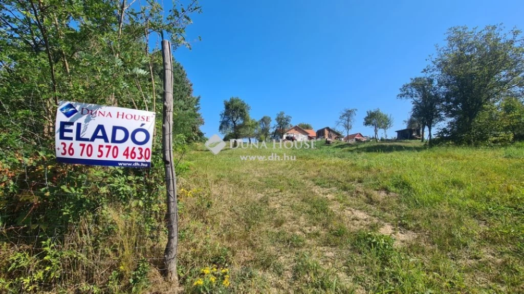 Eladó telek, Kondorfa