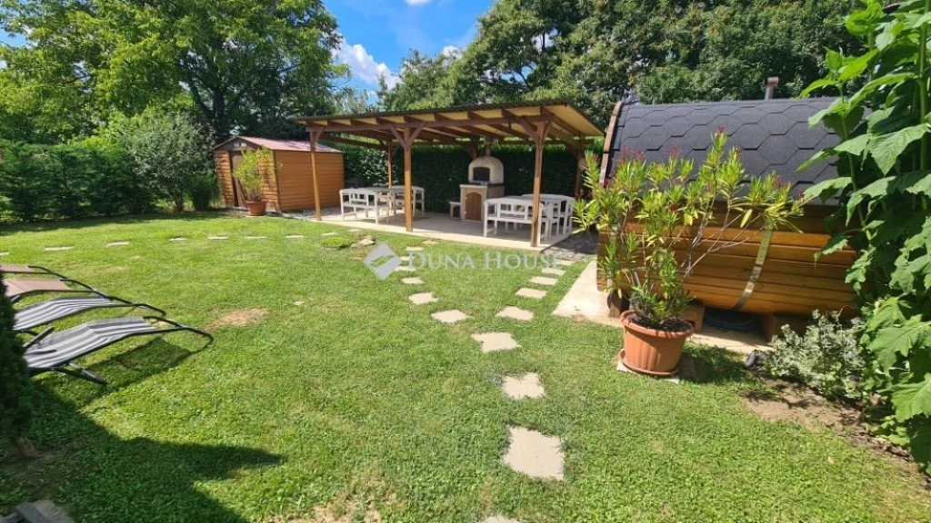For sale house with a garden, Borgáta, Gyöngyvirág utca
