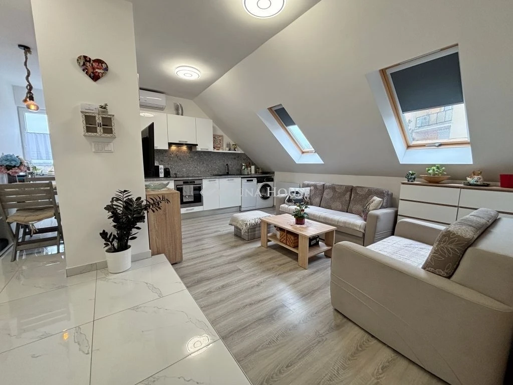 Eladó lakás, Szombathely